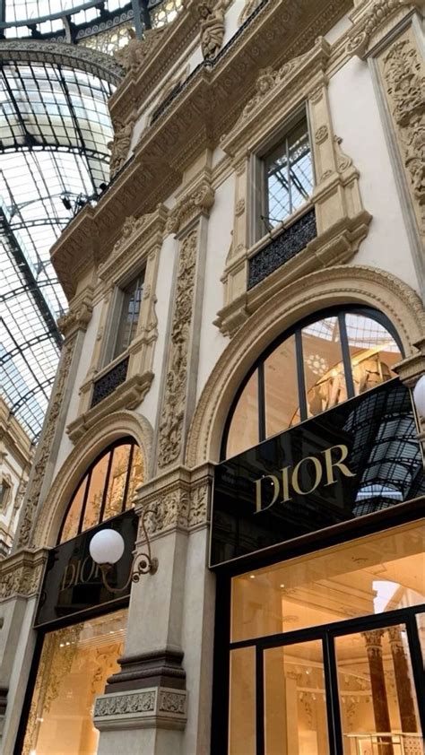 dior tapeta